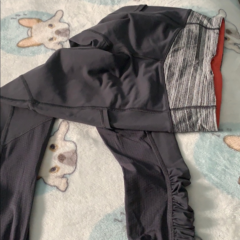 Lululemon - Picture 2 of 3